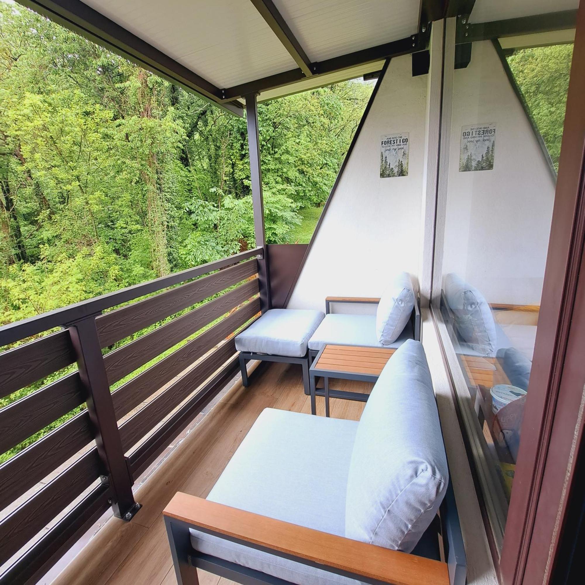 Bovecenter Apartments Kaninska Vas Екстер'єр фото