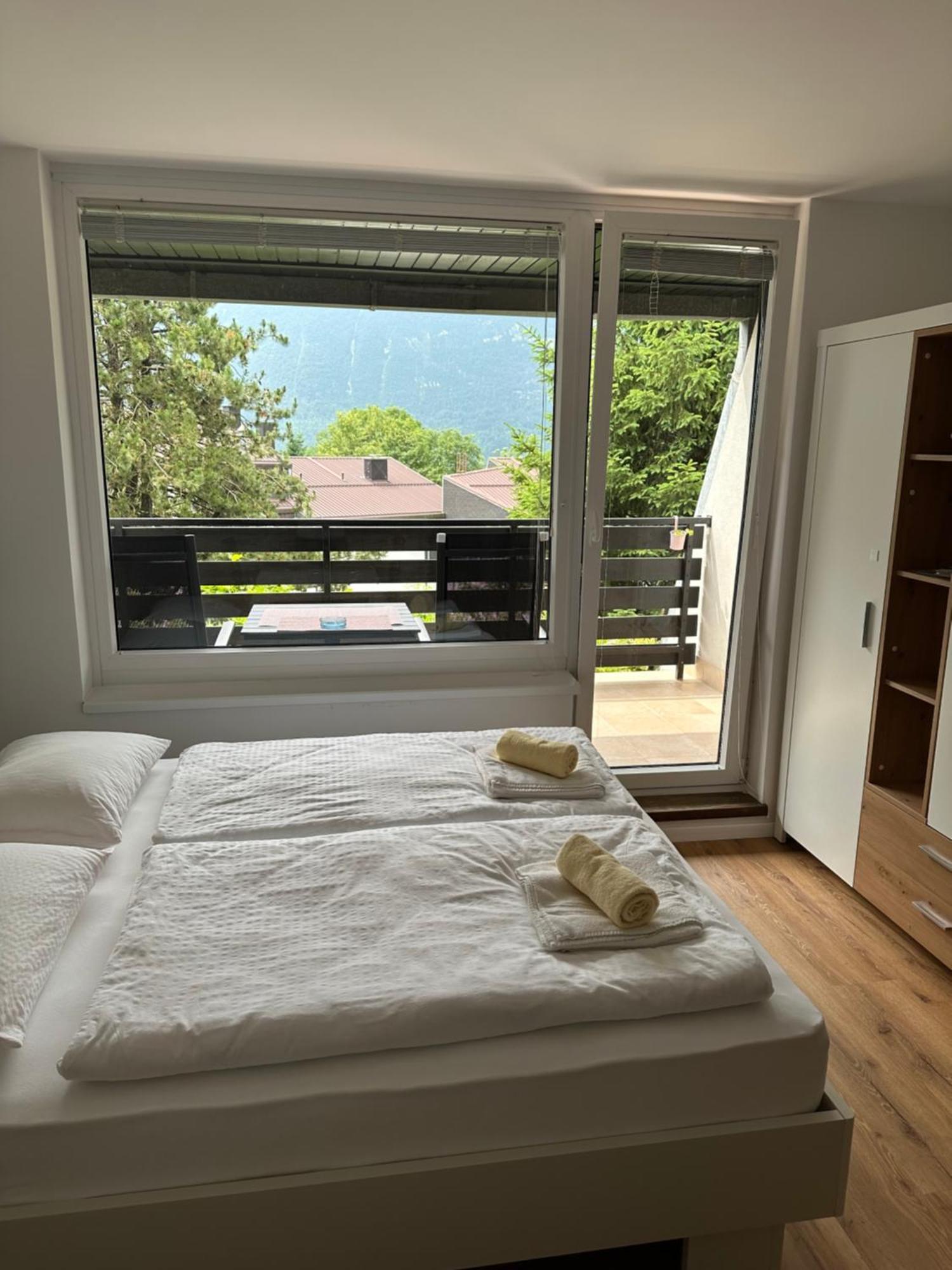 Bovecenter Apartments Kaninska Vas Екстер'єр фото