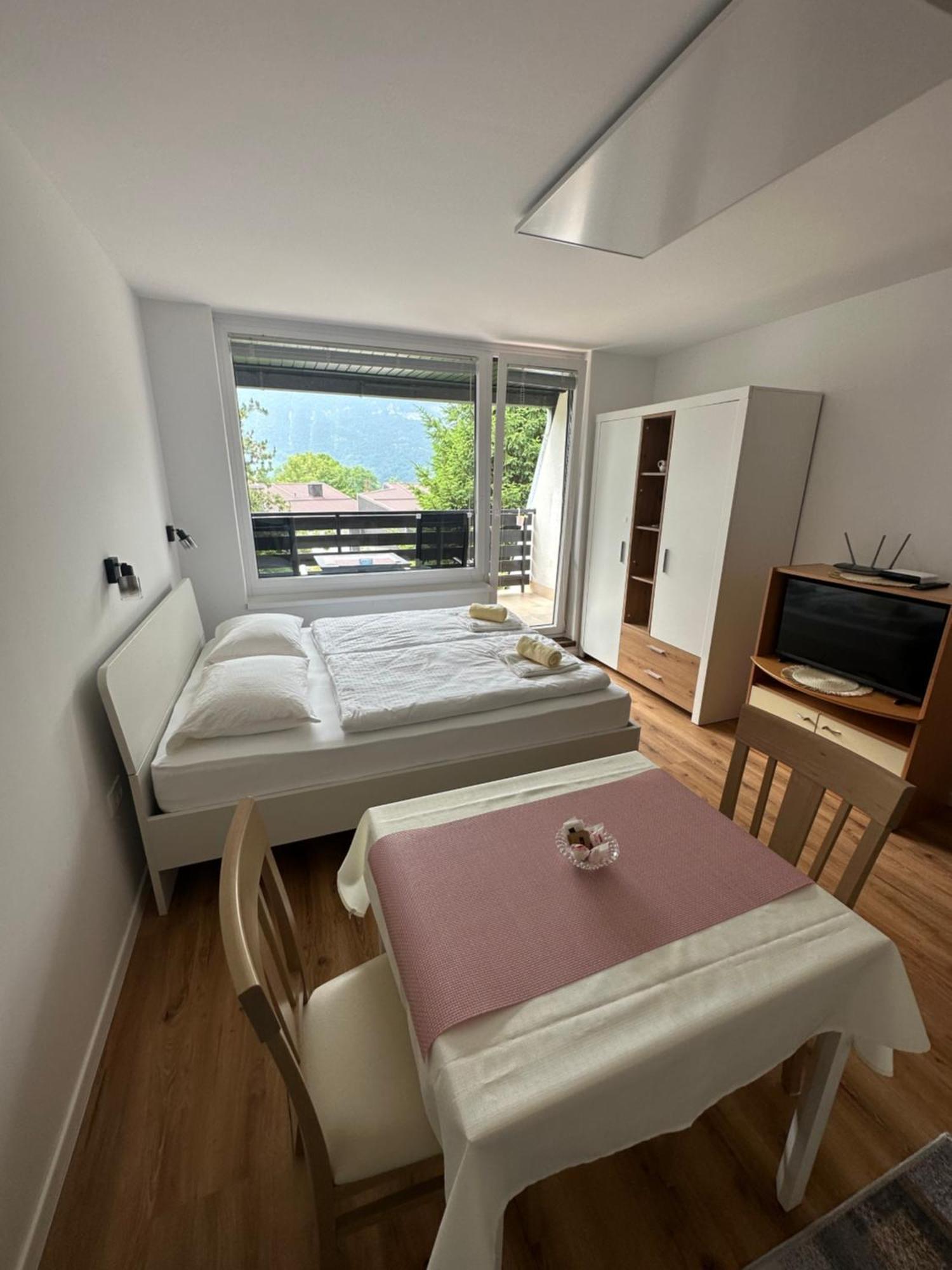 Bovecenter Apartments Kaninska Vas Екстер'єр фото